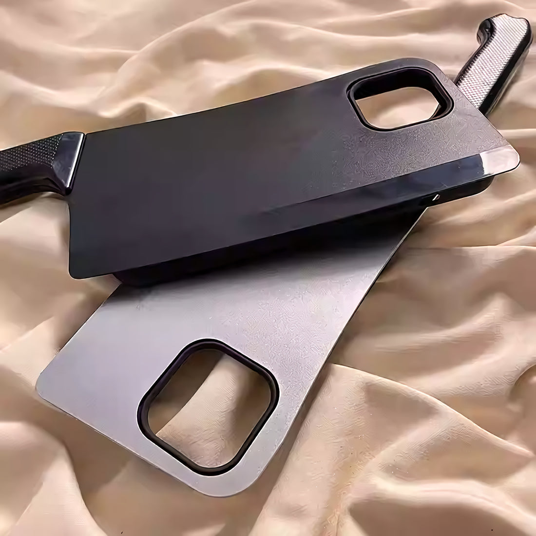 SNSで話題の包丁型スマホケース　iPhoneケース 新作 変わり種 個性的