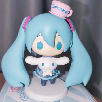 プレミアム版 ちびキャラ シナモロール×初音ミク ツインテールリボン 2種類 フィギュアスタンド
